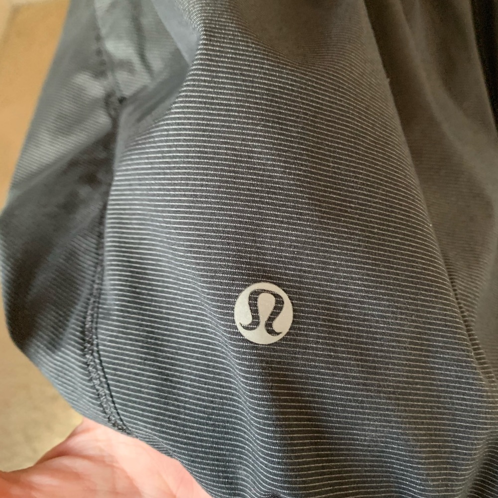 Lululemon Exercise Jacket - Picture 5 of 7